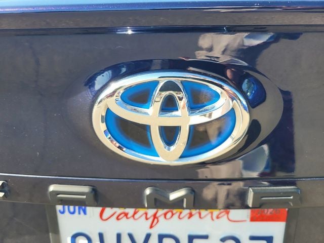 2021 Toyota Camry Hybrid SE