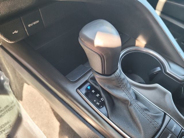 2021 Toyota Camry Hybrid SE