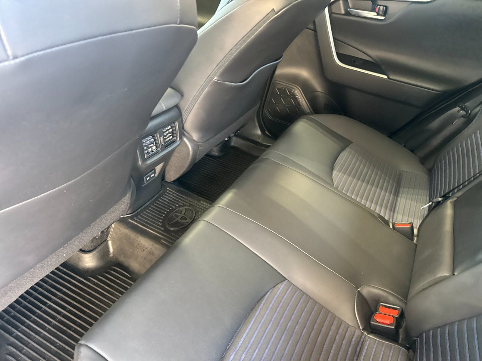 2022 Toyota RAV4 Hybrid XSE