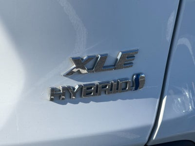 2021 Toyota RAV4 Hybrid XLE