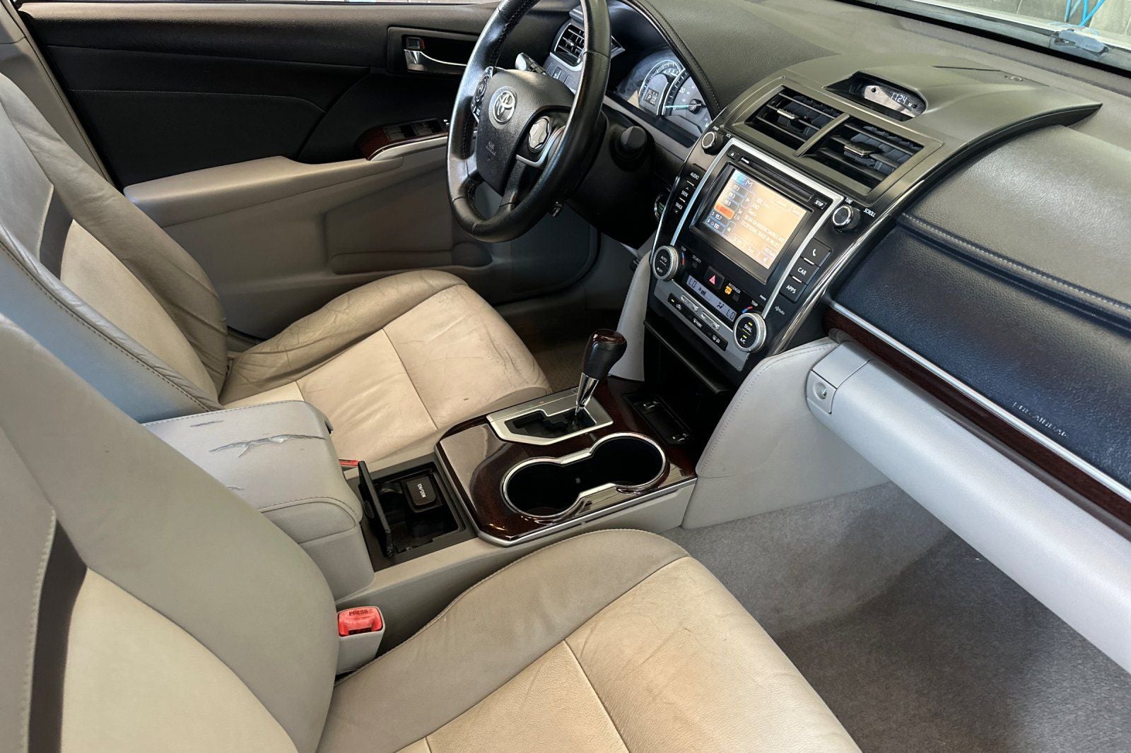 2014 Toyota Camry XLE