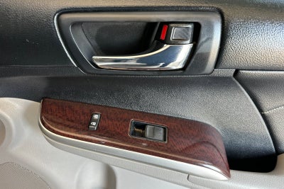 2014 Toyota Camry XLE