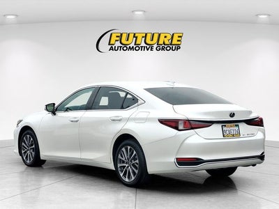 2022 Lexus ES 250