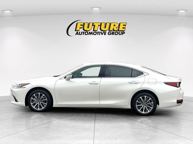 2022 Lexus ES 250