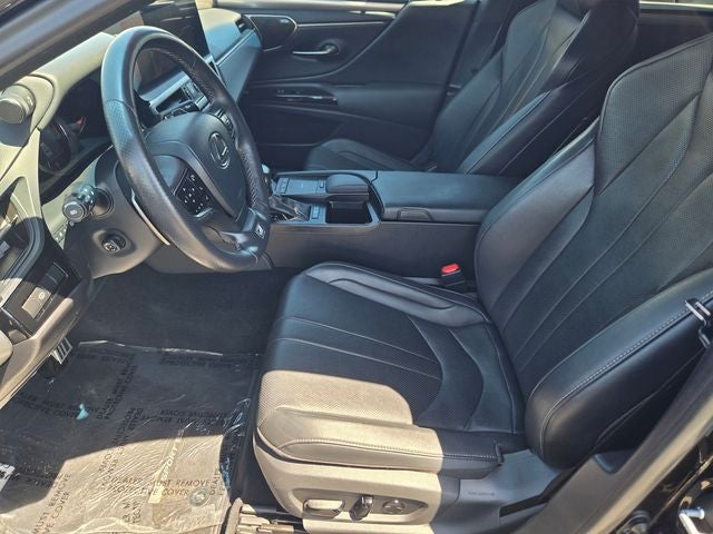 2022 Lexus ES 350 F Sport Sedan w/Nav & Mark Levinson Package