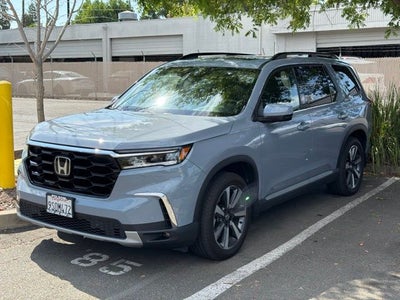 2025 Honda Pilot Touring