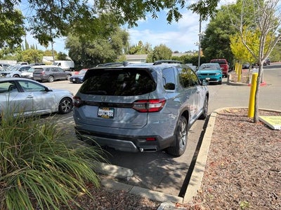 2025 Honda Pilot Touring