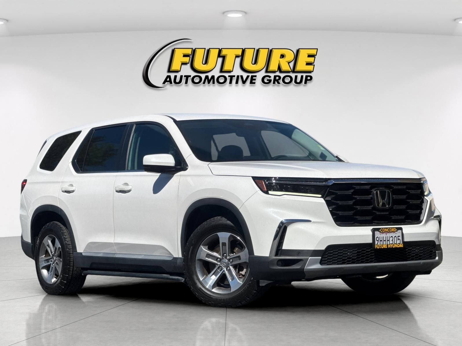 2023 Honda Pilot EX-L 7 Passenger FWD photo