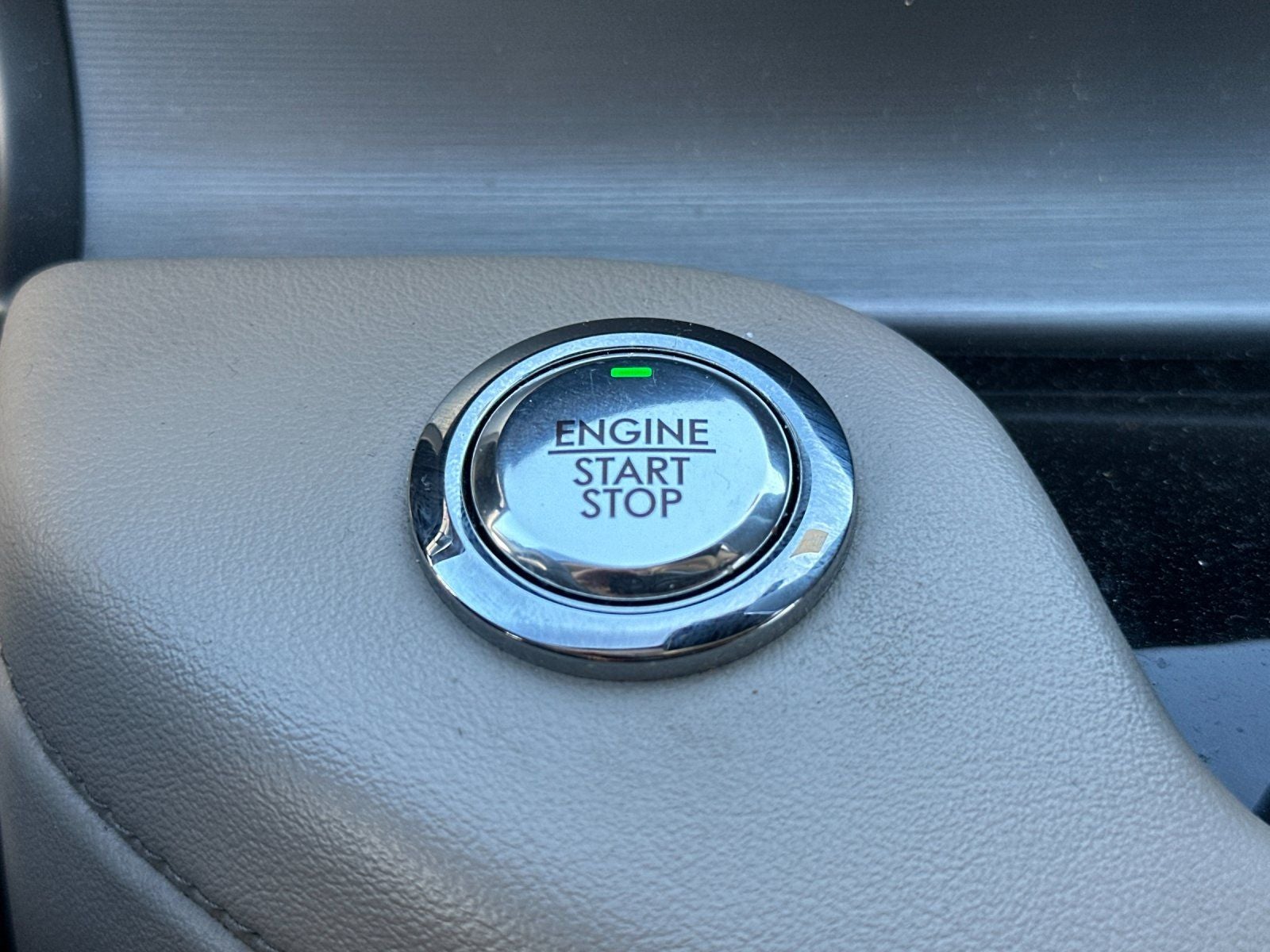 2023 Lincoln Aviator Standard