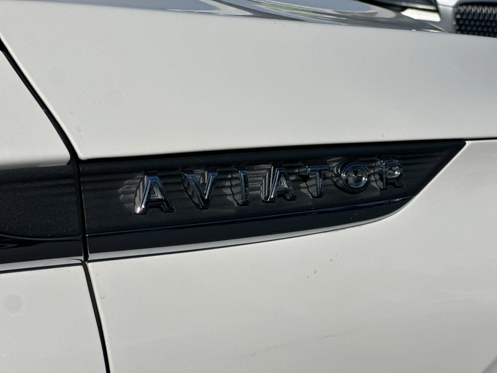 2023 Lincoln Aviator Standard