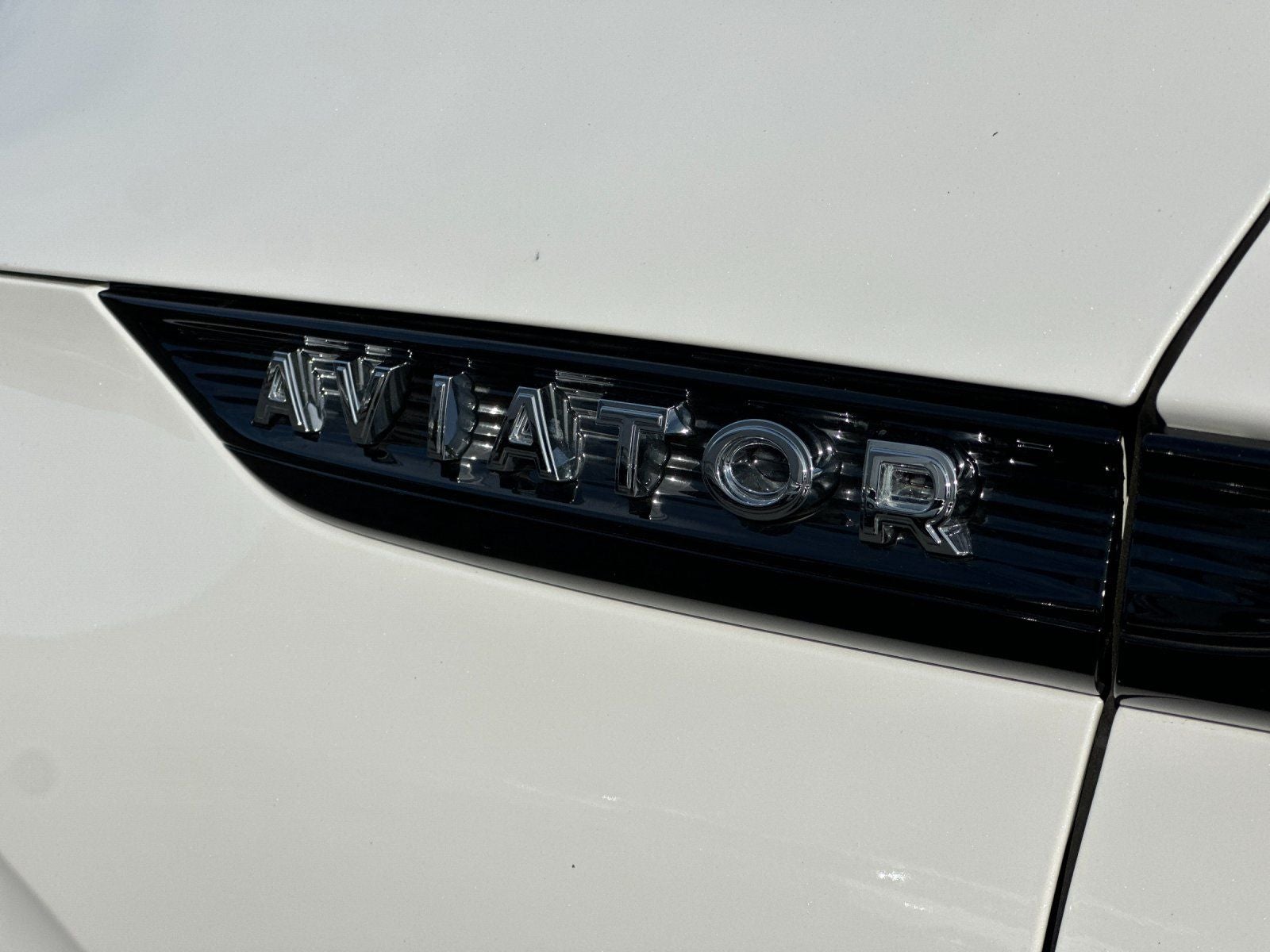 2023 Lincoln Aviator Black Label Premium