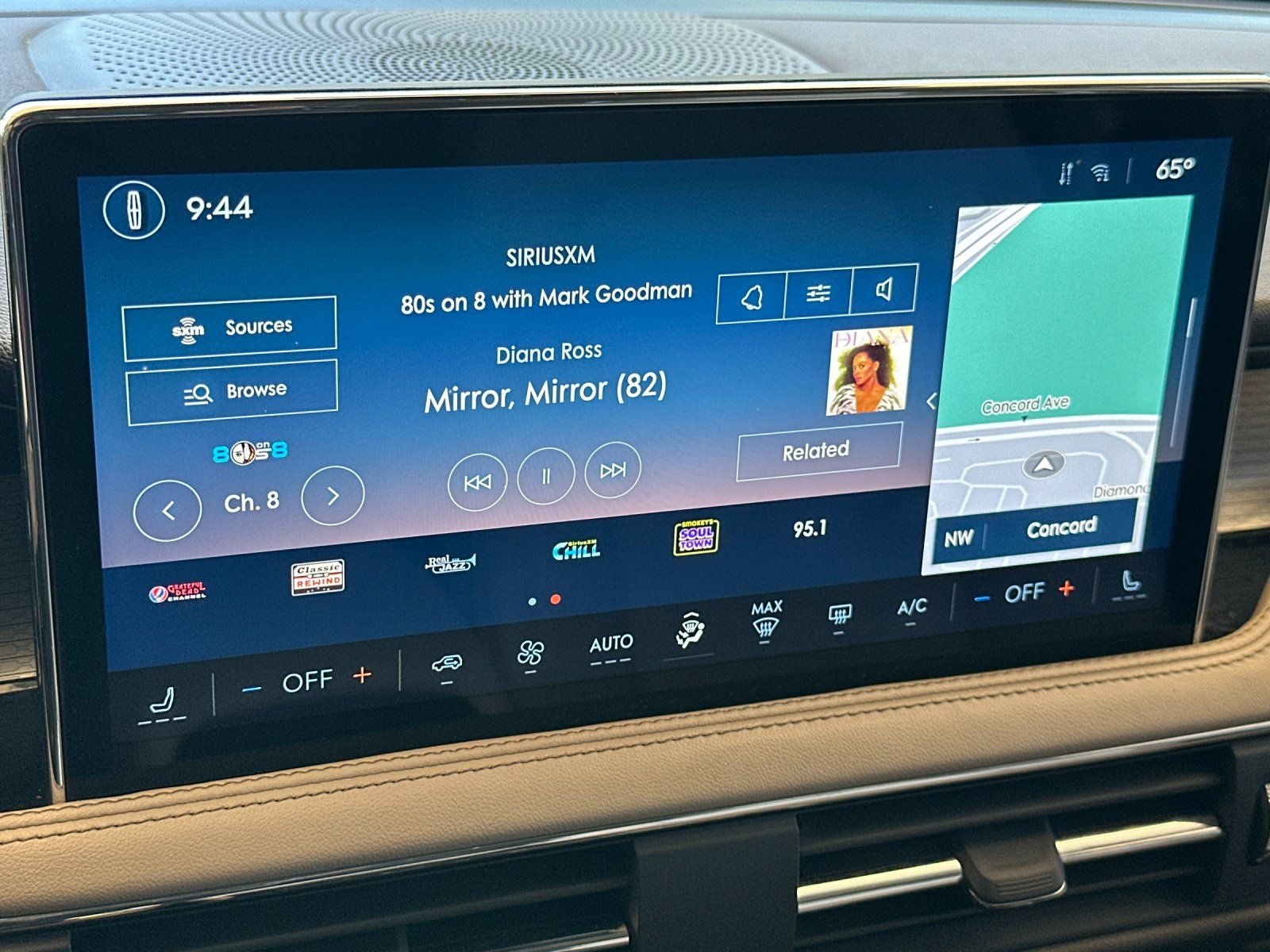2023 Lincoln Corsair Standard