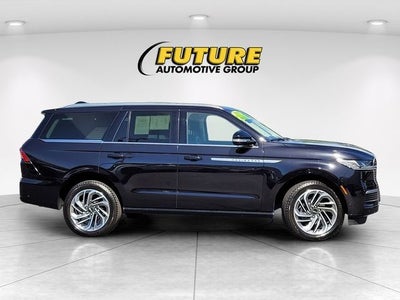 2025 Lincoln Navigator Reserve