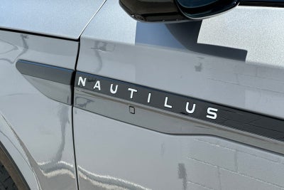 2025 Lincoln Nautilus Reserve