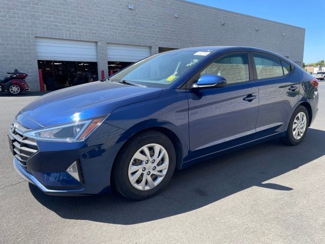2020 Hyundai Elantra SE Sedan