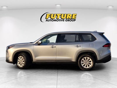 2025 Toyota Grand Highlander XLE AWD W/ Navigation