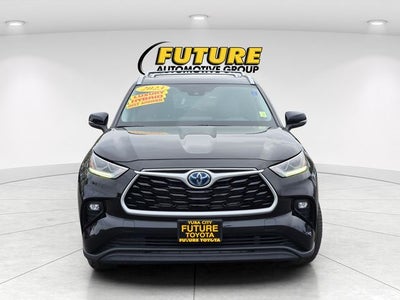 2023 Toyota Highlander Hybrid Bronze Edition