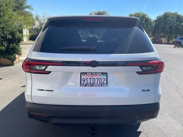 2025 Toyota Grand Highlander Hybrid XLE