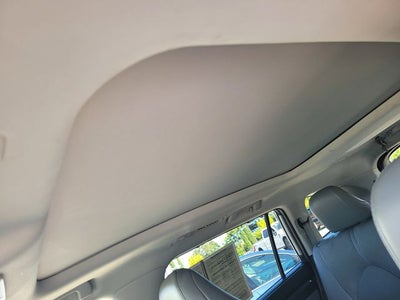 2021 Toyota Highlander Platinum AWD W/ Navigation and Panoramic Roof