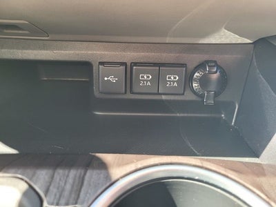 2021 Toyota Highlander Platinum AWD W/ Navigation and Panoramic Roof