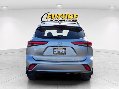 2022 Toyota Highlander Platinum AWD W/ Navigation and JBL Audio