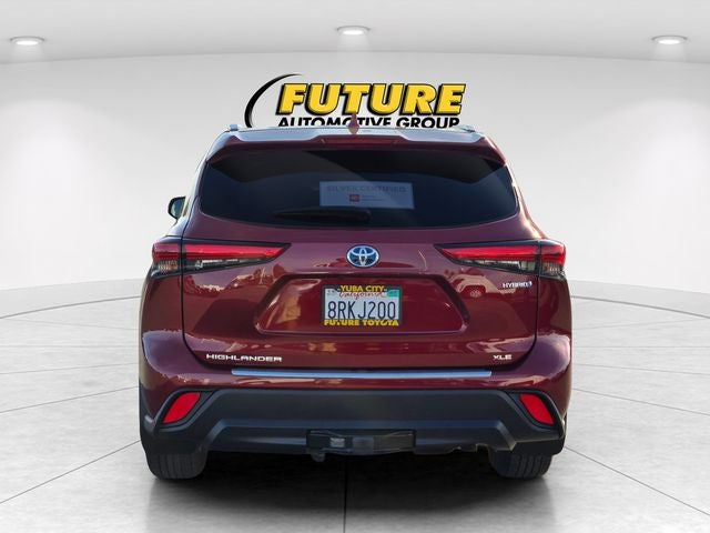 2020 Toyota Highlander Hybrid XLE AWD W/ Premium Audio and Navigation