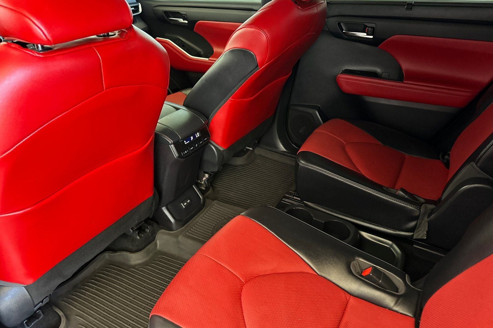 2022 Toyota Highlander XSE AWD