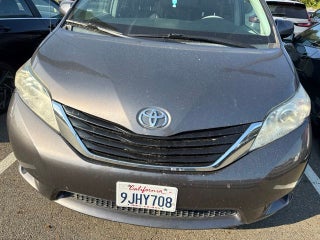 2013 Toyota Sienna LE Mobility Auto Access