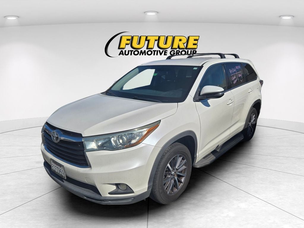 2015 Toyota Highlander LE