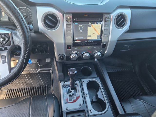 2018 Toyota Tundra SR5 Crew Max 4WD Lifted w/Upgraded Wheels