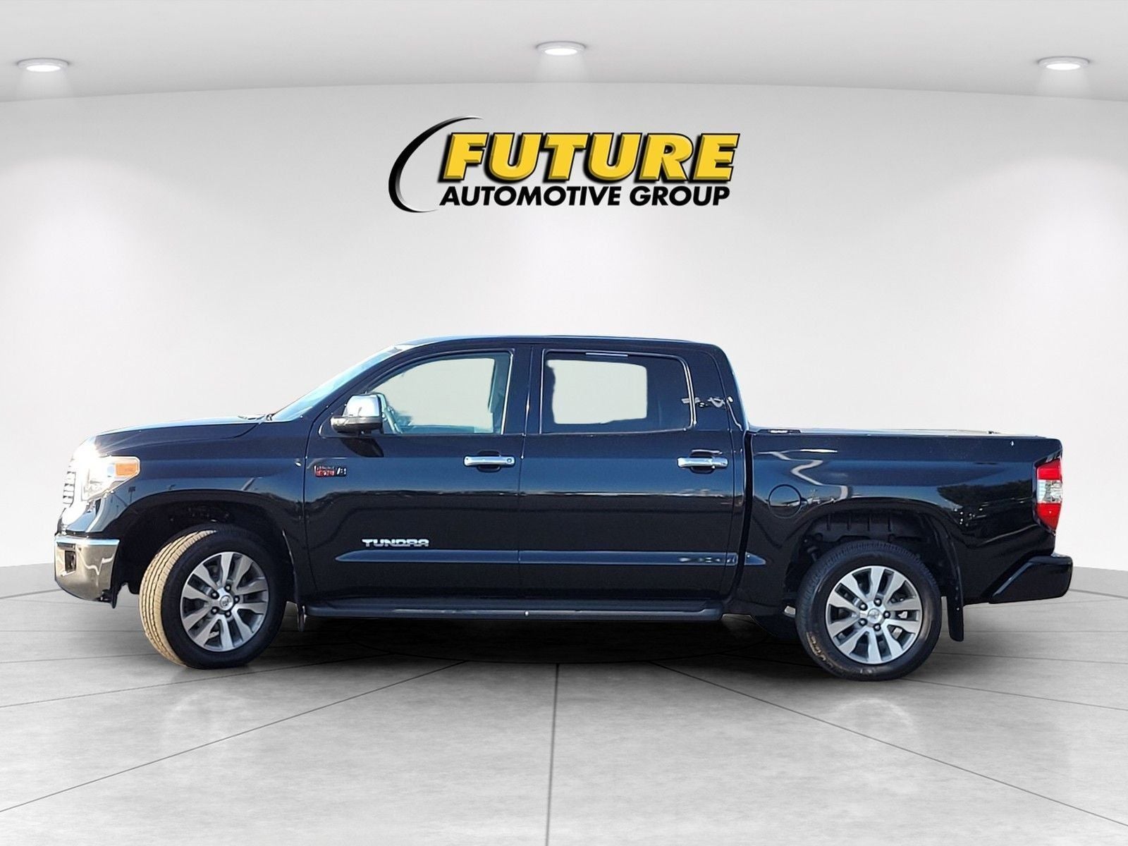 2017 Toyota Tundra Limited CrewMax