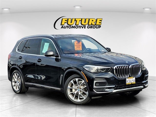 2022 BMW X5 xDrive40i AWD w/Pano Roof