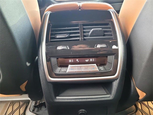 2022 BMW X5 xDrive40i AWD w/Pano Roof