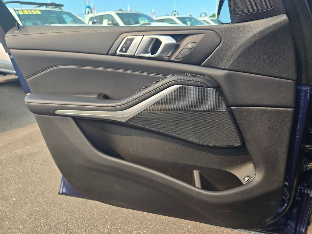 2023 BMW X5 xDrive45e