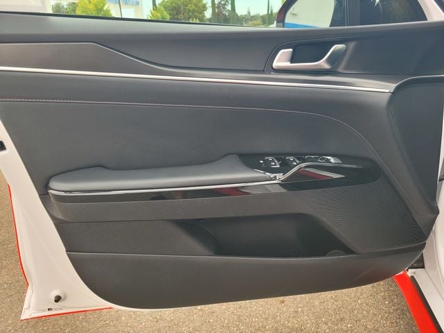 2024 Kia K5 GT W/ Navigation