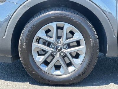 2024 Kia Telluride LX