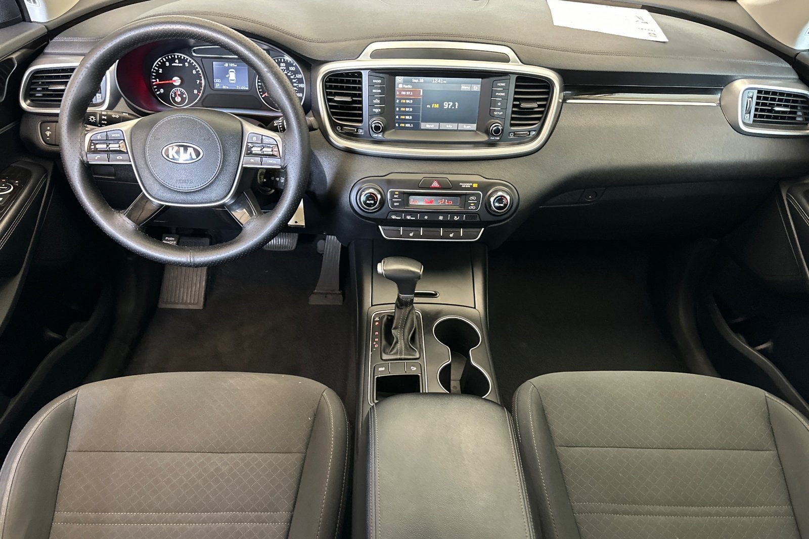 2020 Kia Sorento LX