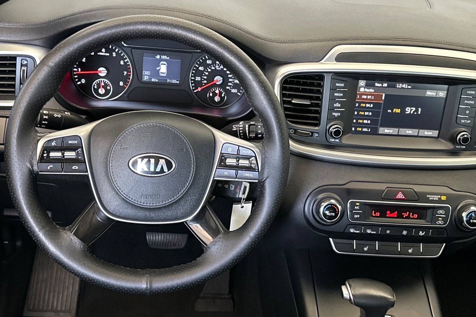 2020 Kia Sorento LX