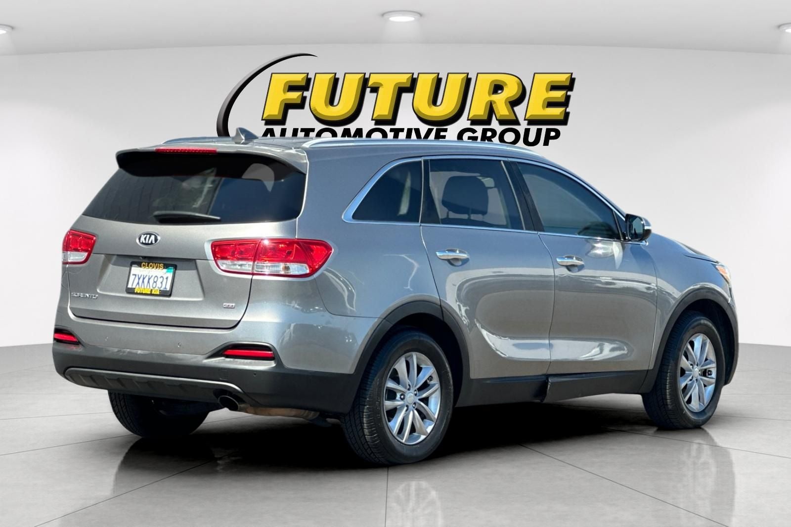 2017 Kia Sorento LX