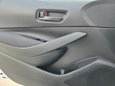 2025 Toyota Corolla LE Sedan