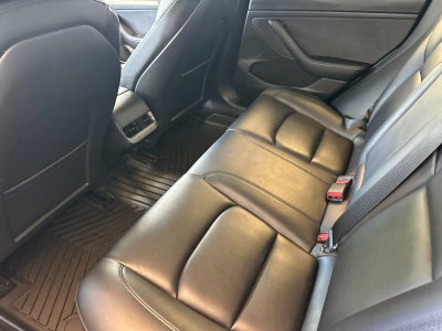2022 Tesla Model 3 Base