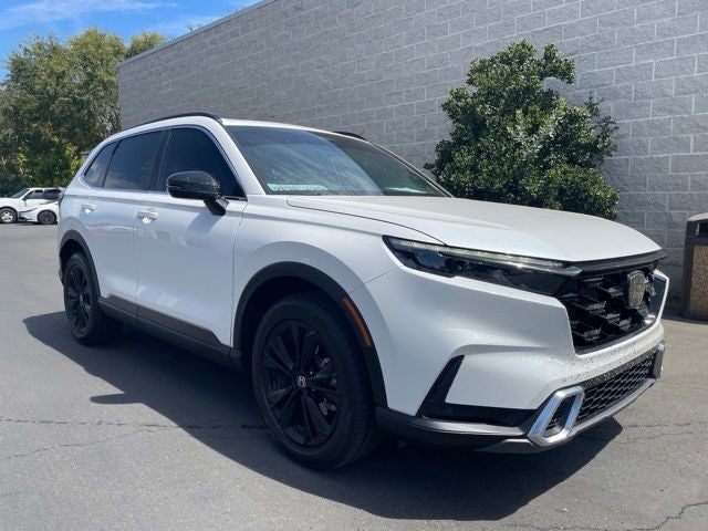 2025 Honda CR-V Hybrid Sport Touring AWD W. Navigation and Moonroof