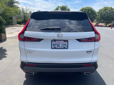 2025 Honda CR-V Hybrid Sport Touring AWD W. Navigation and Moonroof