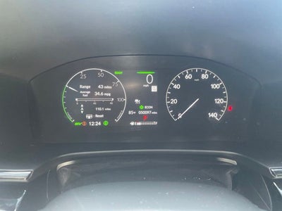 2025 Honda CR-V Hybrid Sport Touring AWD W. Navigation and Moonroof