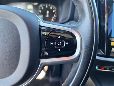 2021 Volvo S60 T5 Momentum Sedan AWD w/Premium Package