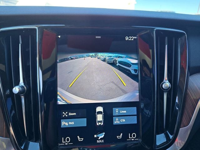 2021 Volvo S60 T5 Momentum Sedan AWD w/Premium Package