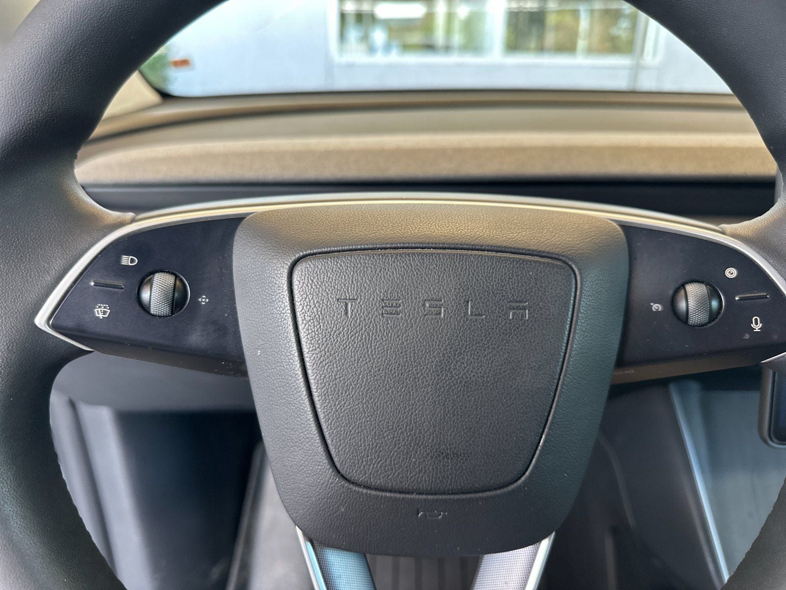 2026 Tesla Model Y RWD