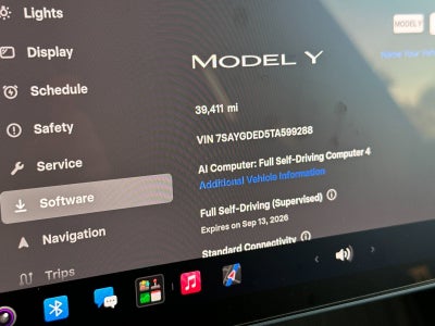 2026 Tesla Model Y RWD