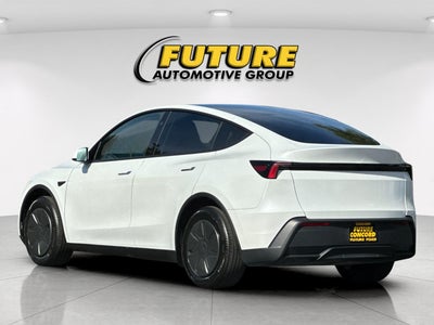 2026 Tesla Model Y RWD