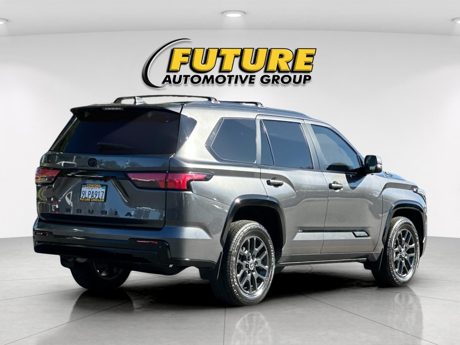 2024 Toyota Sequoia Platinum